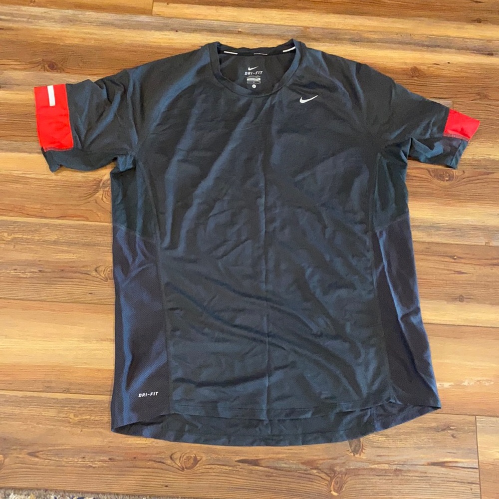 Nike Dri-fit running shirt size large. Good condition